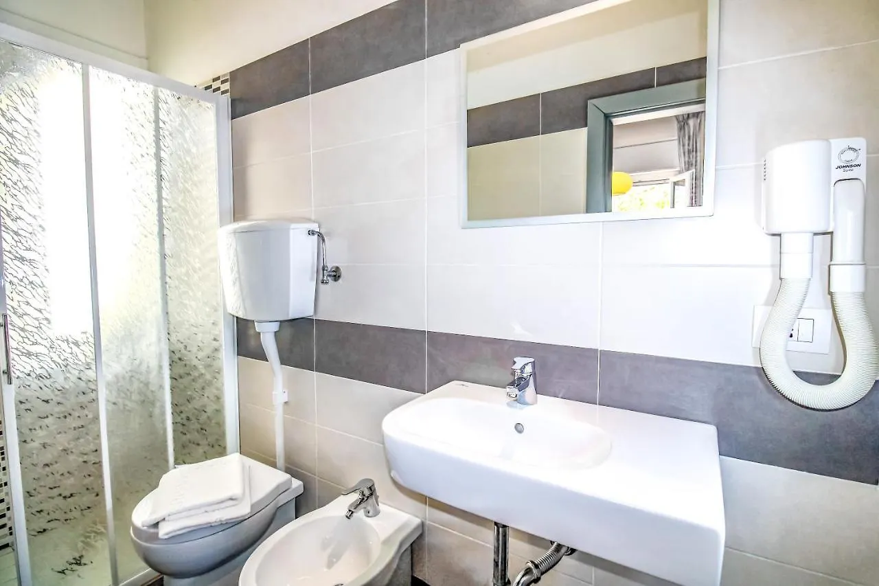 Dependance Londra Hotel Duca Di Kent Cesenatico Italy