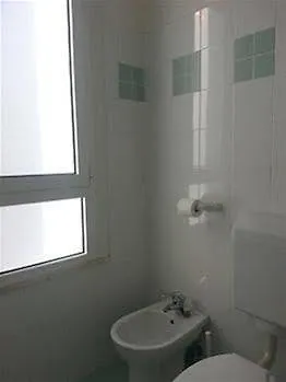 **  Dependance Londra Hotel Duca Di Kent Cesenatico Italy